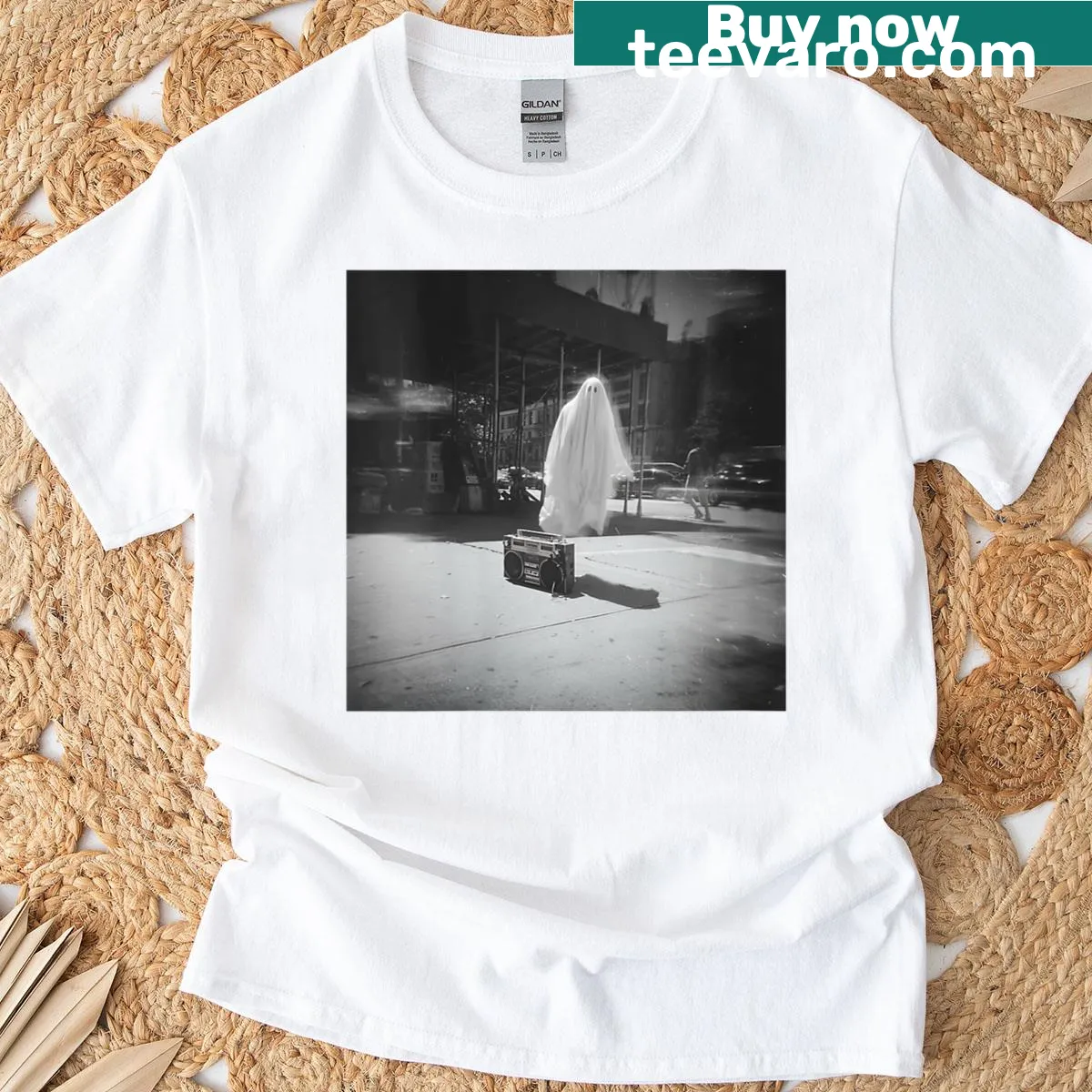 Cartoon ghost with headphones in a 90s hip hop style for Halloween — on a men's t-shirt