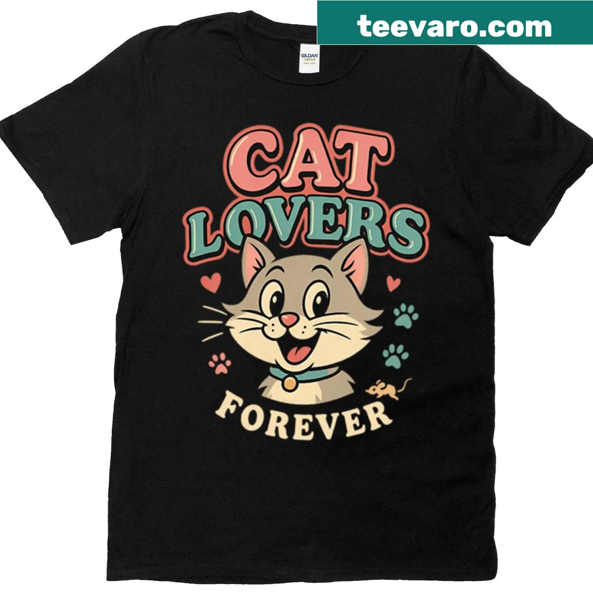 Oversized t-shirt with cute retro cartoon cat graphic — on a men's t-shirt