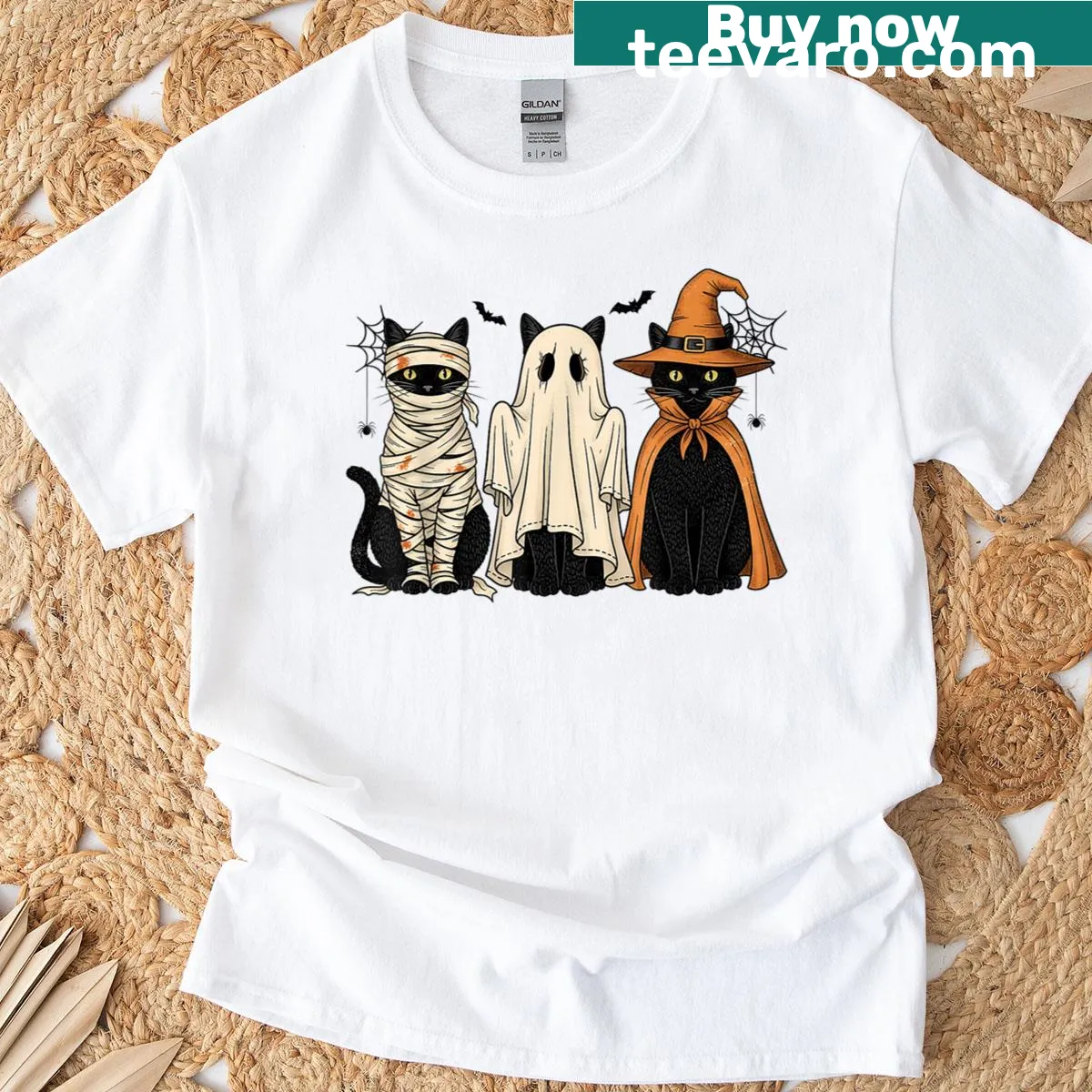 T-shirt featuring black cats and autumn motifs for Halloween — on a men's t-shirt
