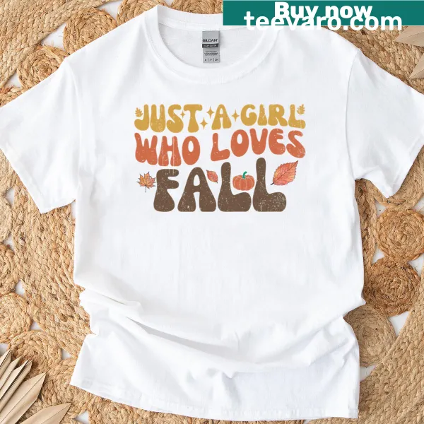 Retro style T-shirt with pumpkins and 'Just A Girl Who Loves Fall' text