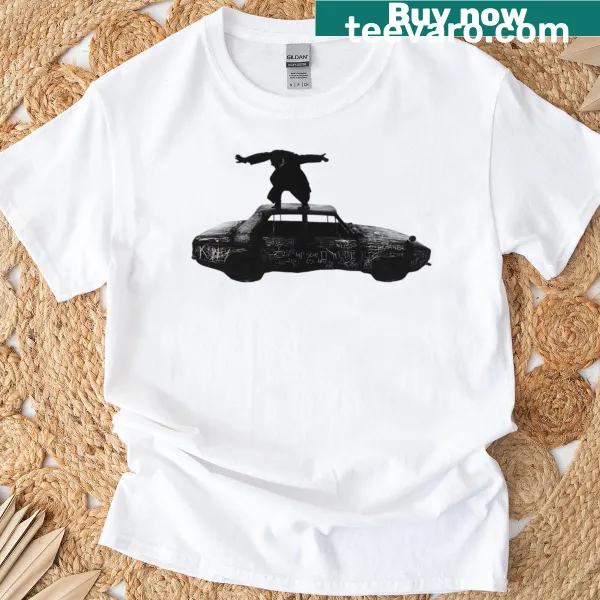 Retro oversized t-shirt featuring The 1975 design.
