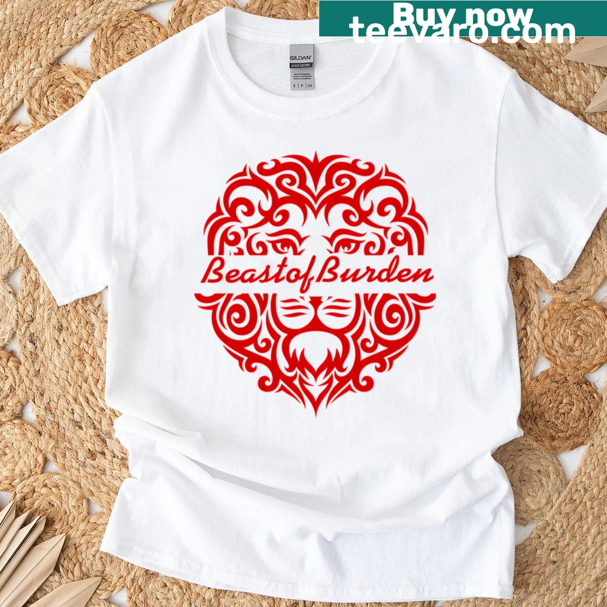 Beast illustration on a T-shirt representing rock music — on a men's t-shirt