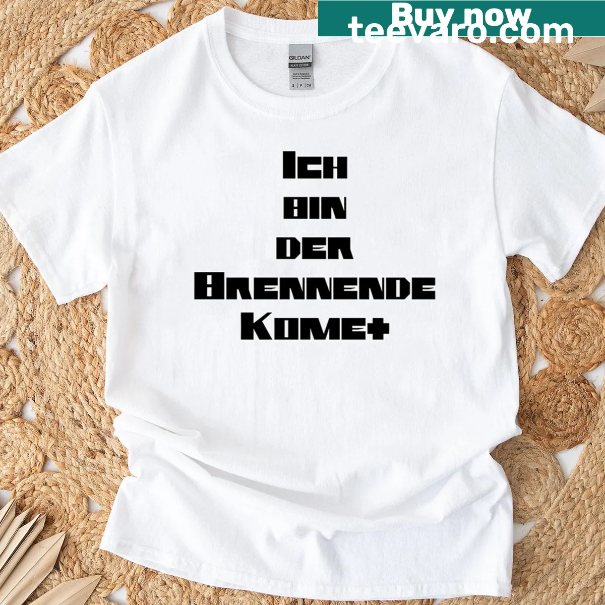 T-shirt with the phrase Ich Bin Der Brennende Komet and a dynamic graphic. — on a men's t-shirt