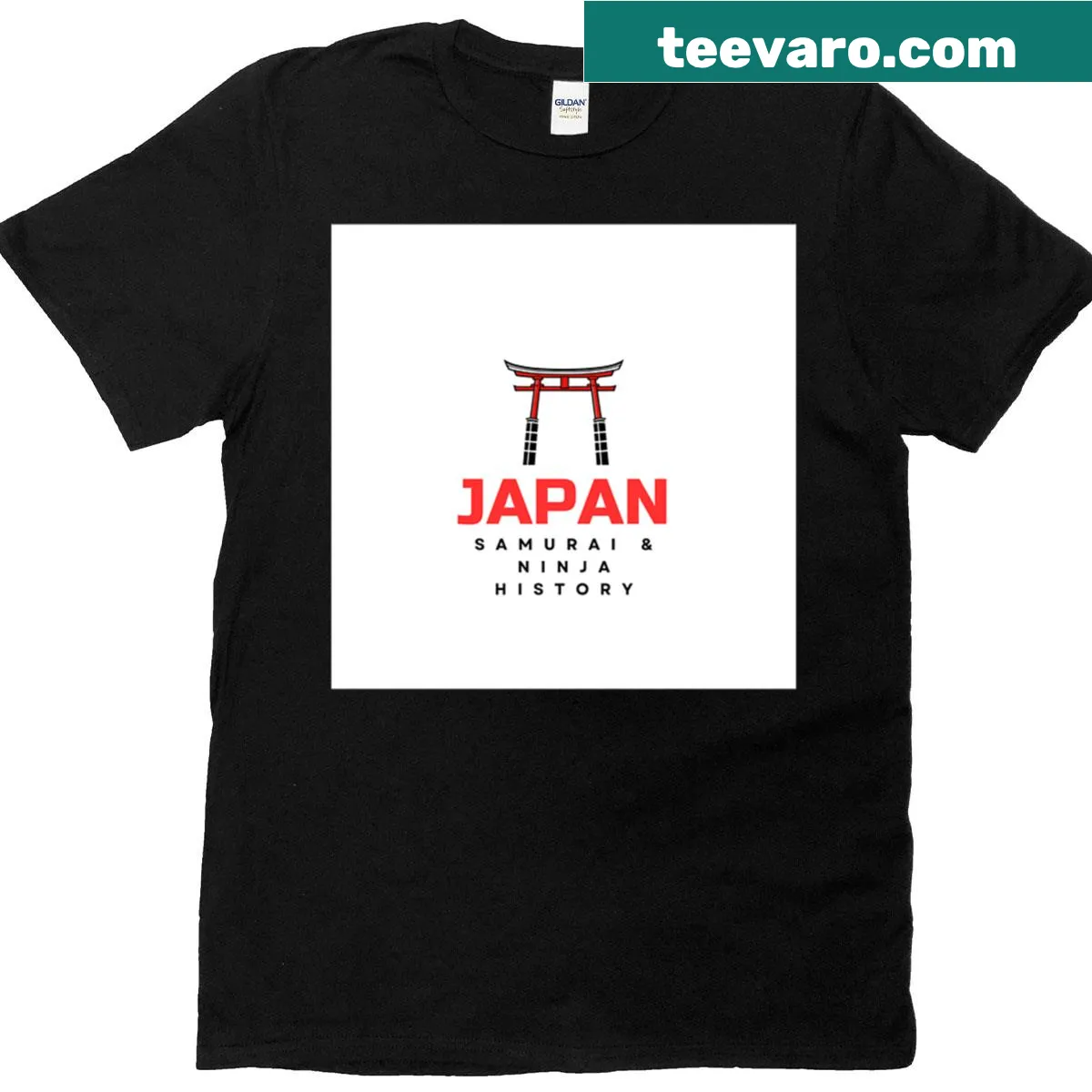 Illustration of samurai and ninja on a T-shirt, representing Japanese history — on a men's t-shirt