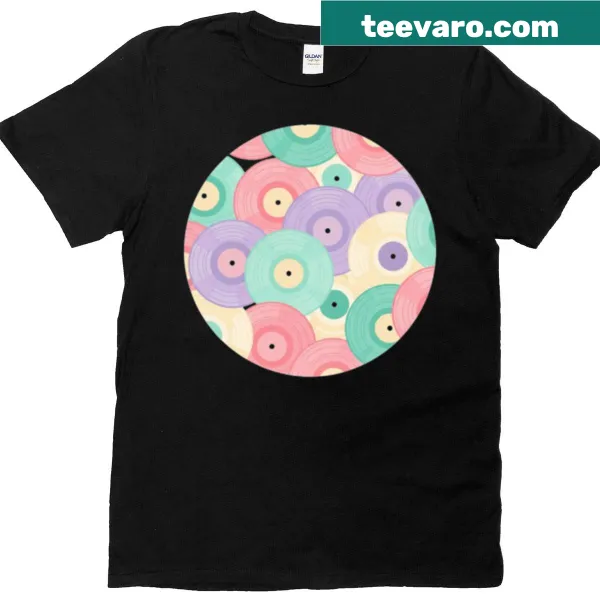 Aesthetic vinyl records circle design on T-shirt