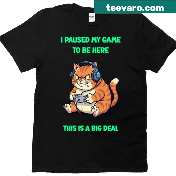 Vintage retro T-shirt with cat graphics and 'I Paused My Game To Be Here' text