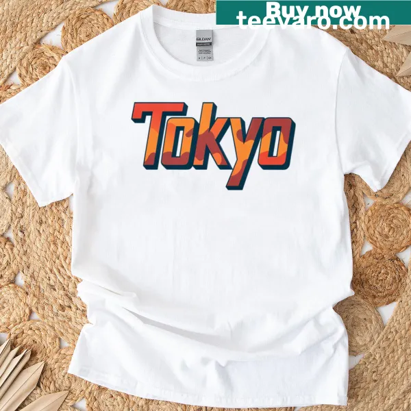 Oversized t-shirt featuring minimalist Tokyo 21 design