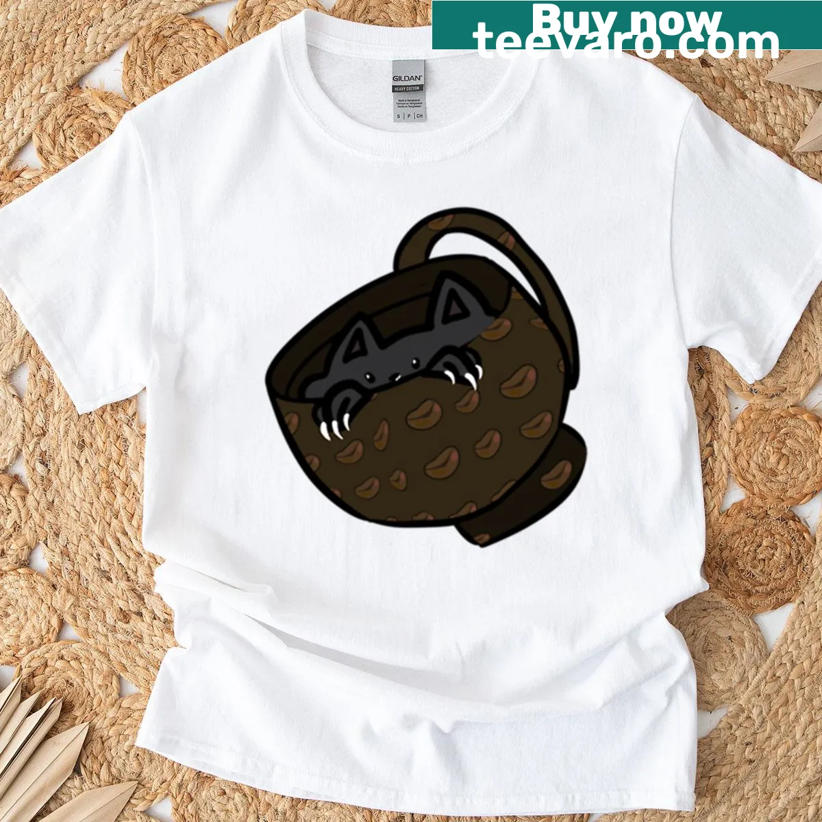 Cute T-shirt with a kitty in a coffee cup illustration — on a men's t-shirt