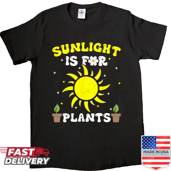 Gardening T-shirt with a playful plant illustration and saying