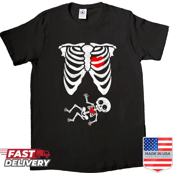 Cute skeleton design for a pregnancy announcement Halloween shirt