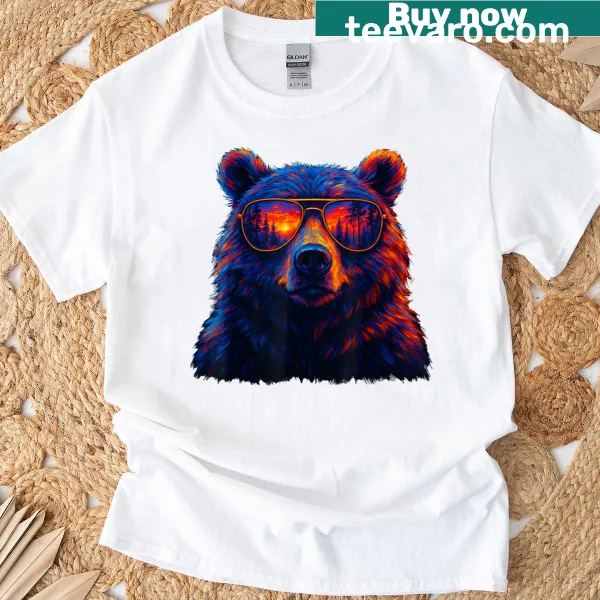 Cute bear wearing sunglasses graphic t-shirt