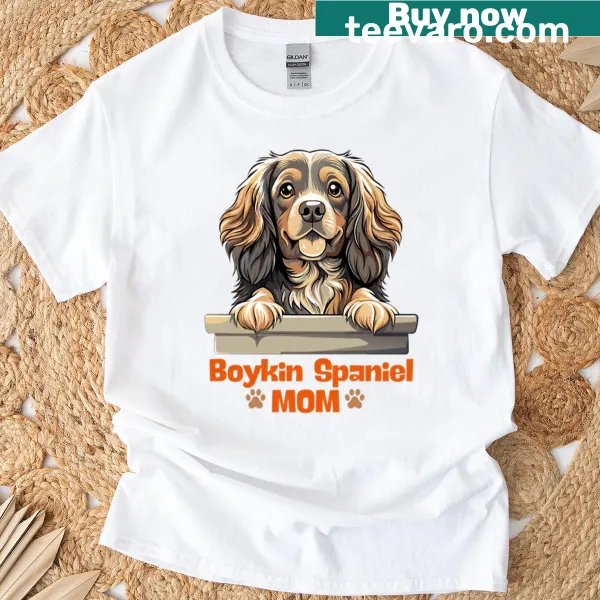 Funny Boykin Spaniel mom graphic t-shirt