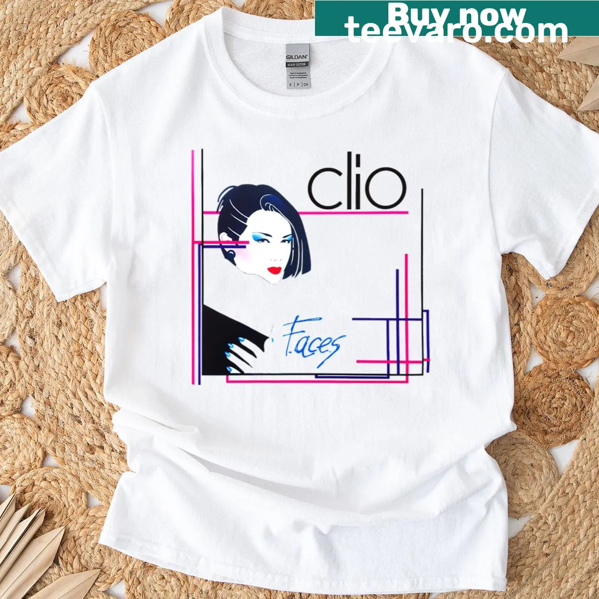 Vintage-style Clio - Faces graphic on a T-shirt — on a men's t-shirt