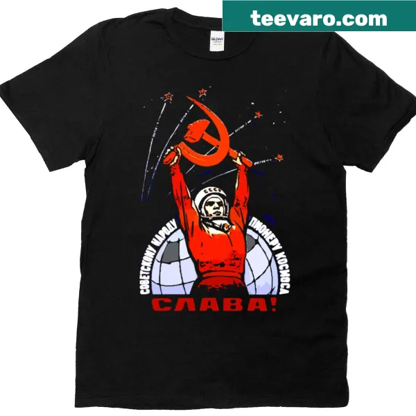 Tribute shirt with text honoring Soviet achievements in space exploration