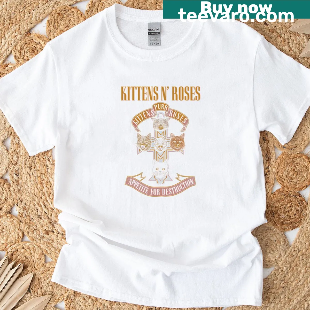 Oversized vintage-style t-shirt with kittens and roses design — on a men's t-shirt