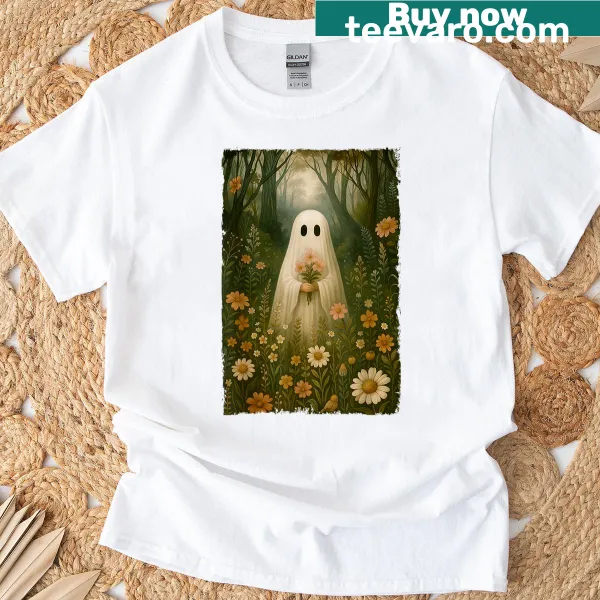 Cute ghost design on a vintage Halloween t-shirt