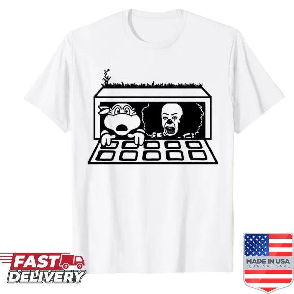Humorous shirt featuring a funny phrase about horror movies