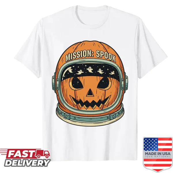 Oversized astronaut shirt with Halloween-themed illustrations