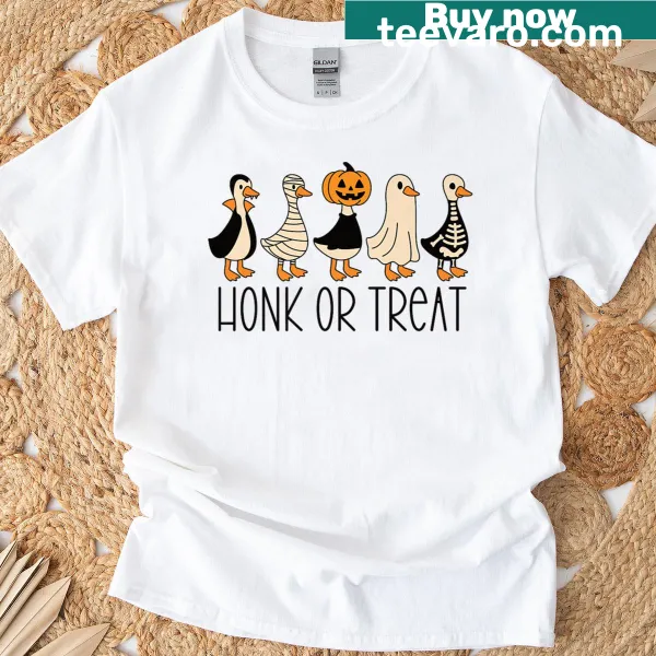 Cartoon goose costume t-shirt with 'Honk Or Treat' text
