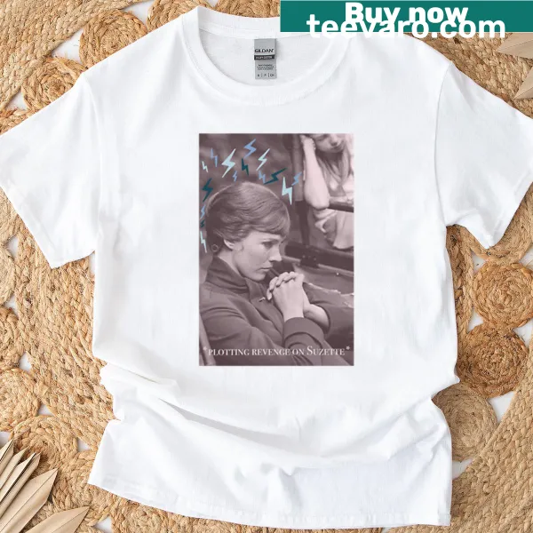 Graphic tribute to actress Julie Andrews on a t-shirt