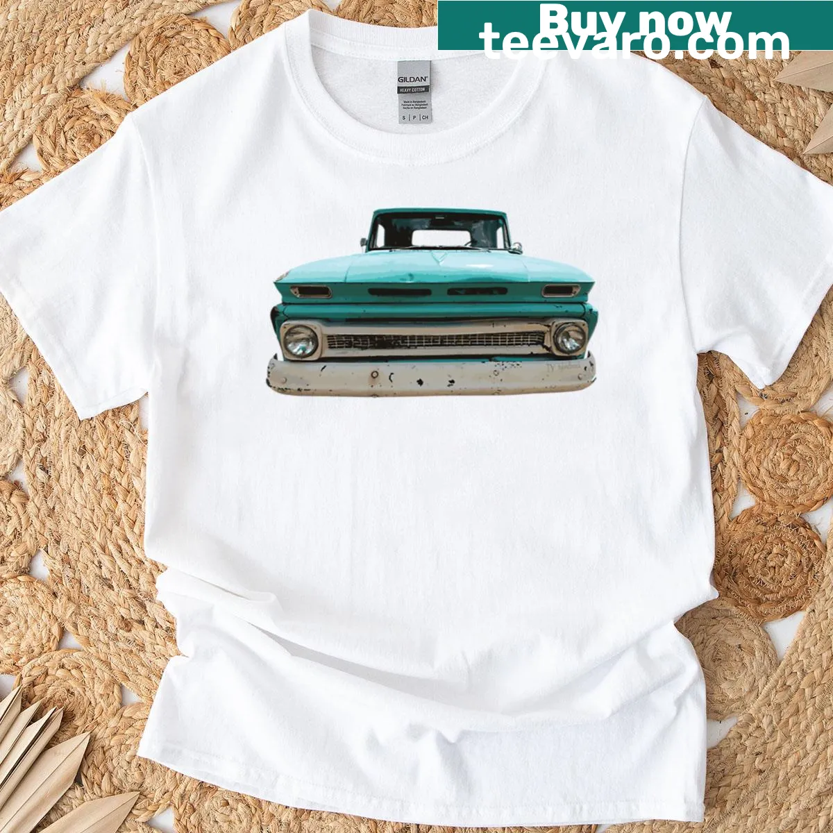 Illustration of a classic old truck on oversized T-shirt — on a men's t-shirt