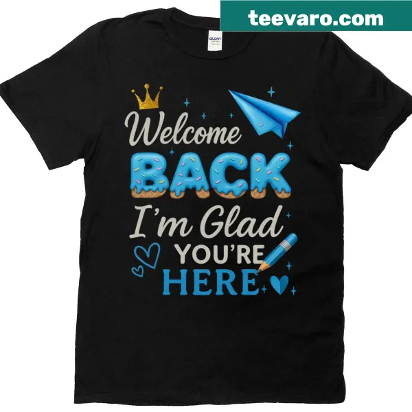 Welcoming graphic for teachers on a T-shirt
