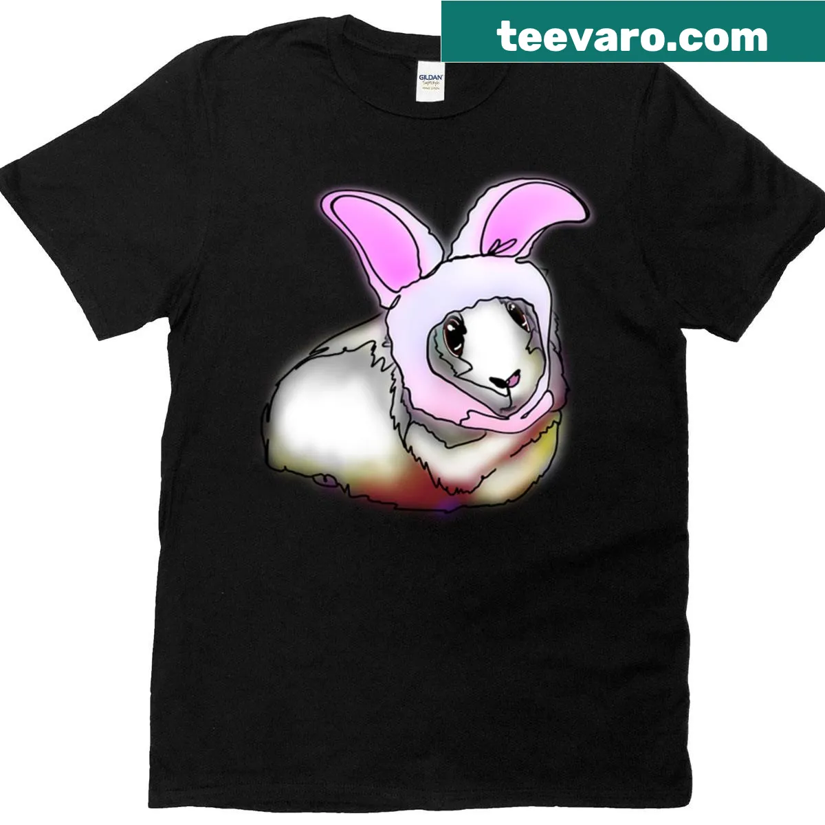 Adorable guinea pig in a bunny hat illustrated on a T-shirt — on a men's t-shirt