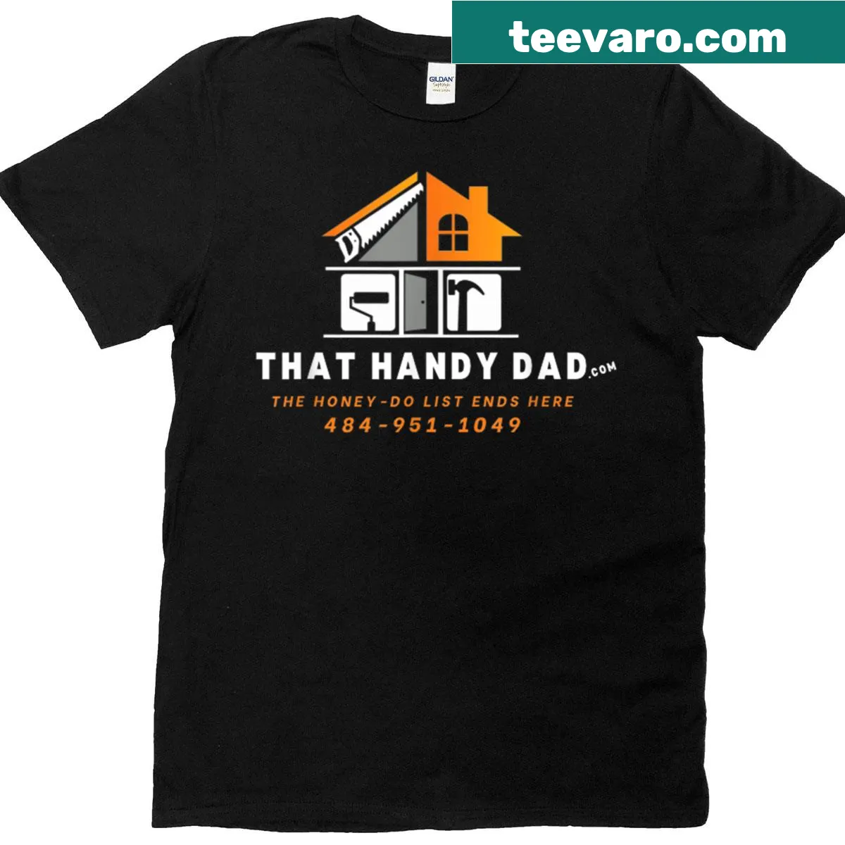 Typography t-shirt with the phrase 'That Handy Dad' — on a men's t-shirt