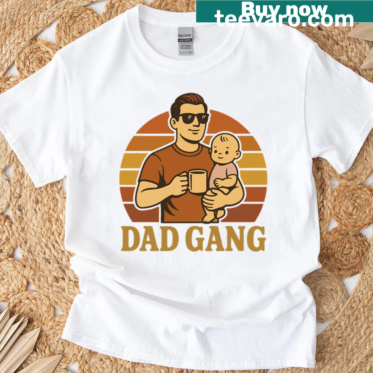 Vintage-style t-shirt of a cool dad with coffee and baby — on a men's t-shirt