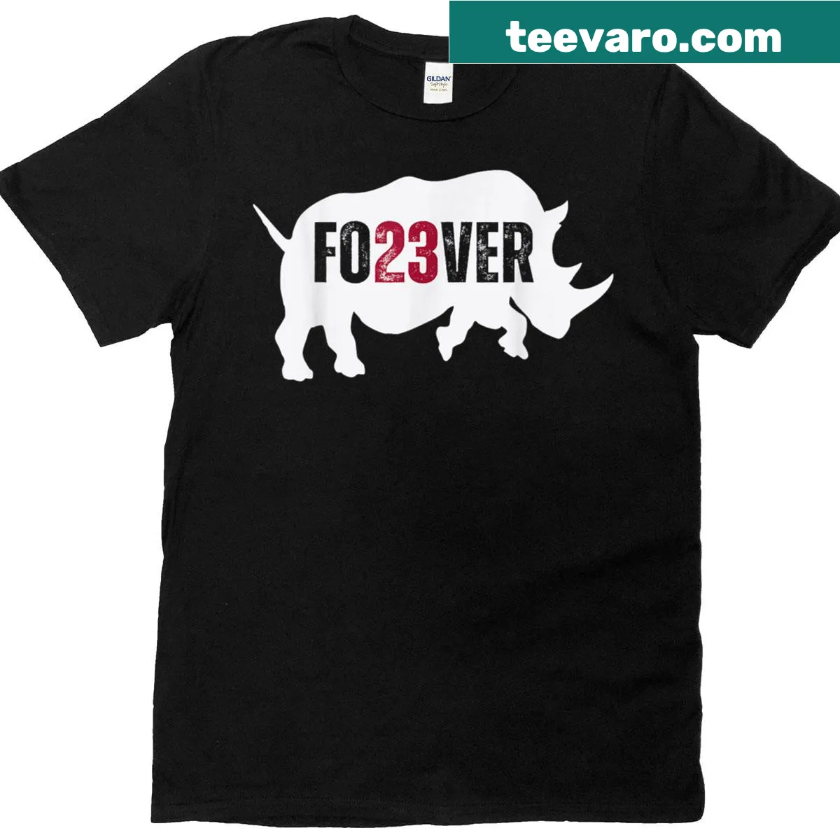 Chicago baseball-themed T-shirt with rhino graphic and Forever 23 slogan — on a men's t-shirt