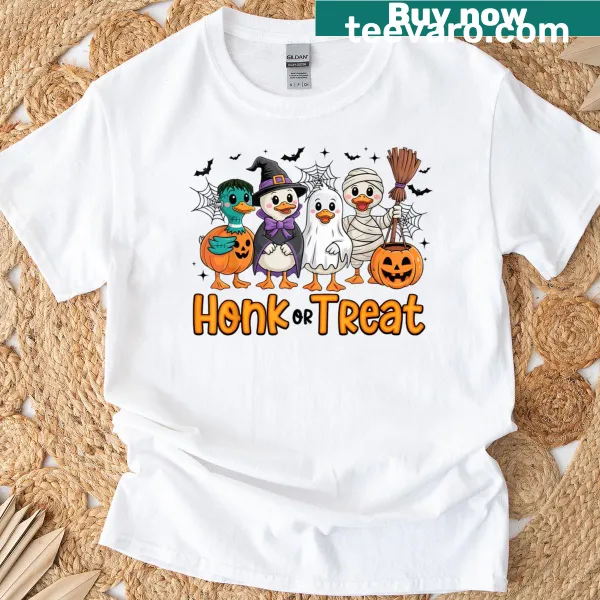 Cartoon goose with text 'Honk Or Treat' Halloween t-shirt