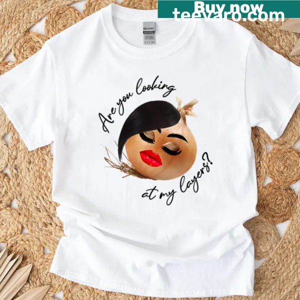 Oversized T-shirt featuring Shrek onion layers and playful text