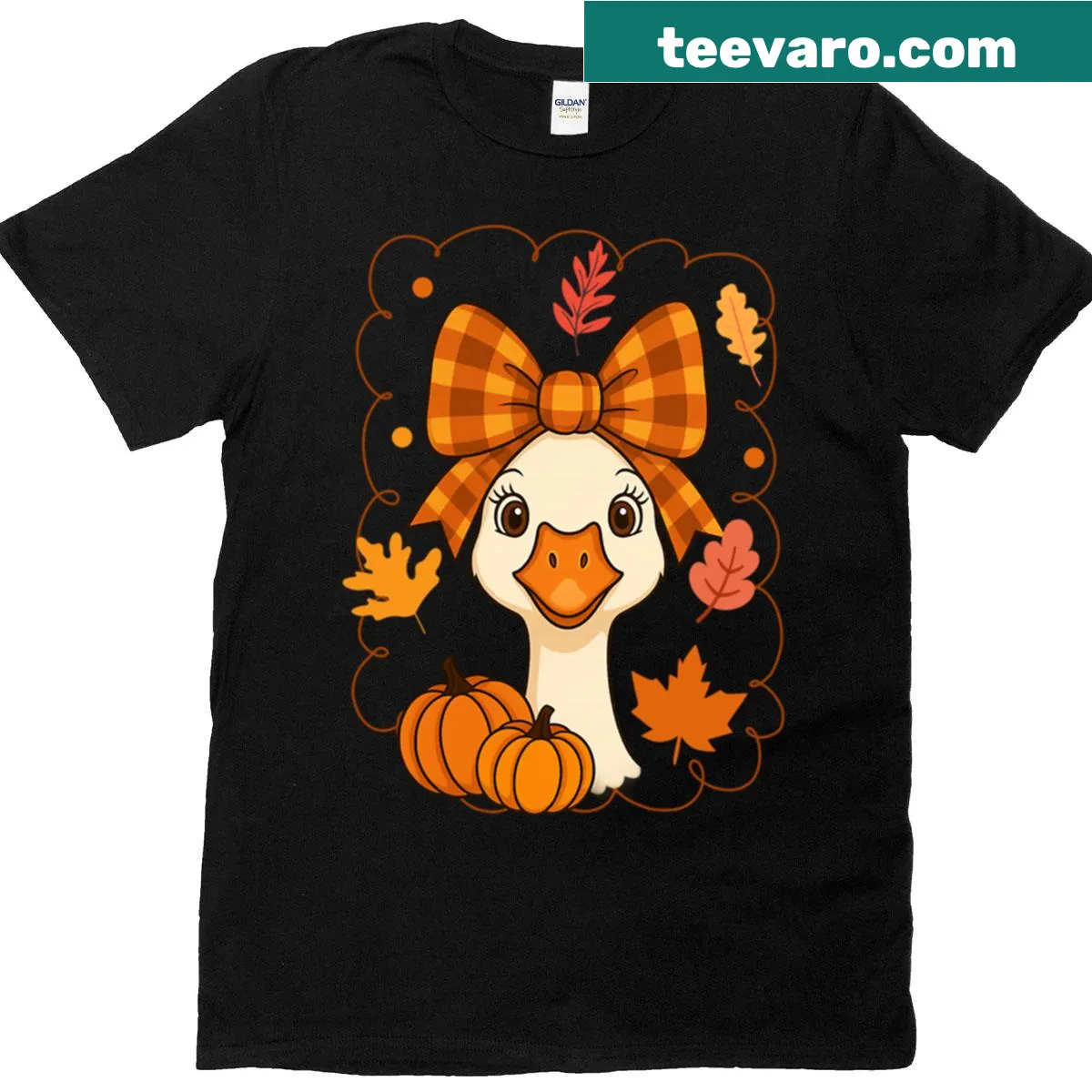 Cartoon silly goose with gingham bow in oversized design — on a men's t-shirt
