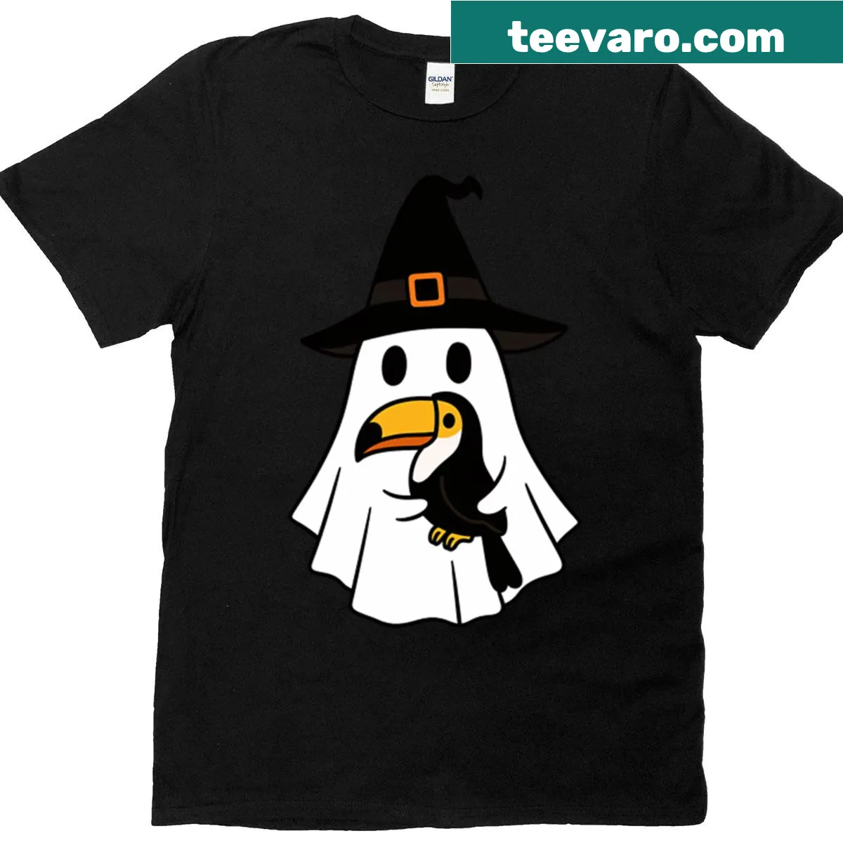 Cartoon toucan in a witch hat for kids' Halloween T-shirt — on a men's t-shirt