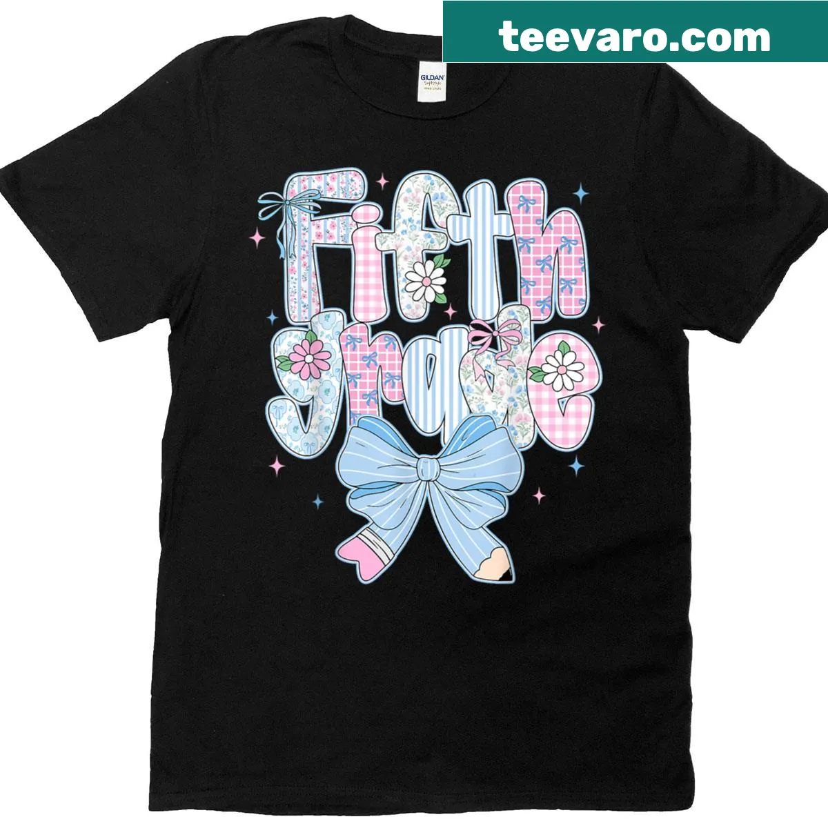 Girly back-to-school t-shirt with a floral bow design for 5th graders — on a men's t-shirt