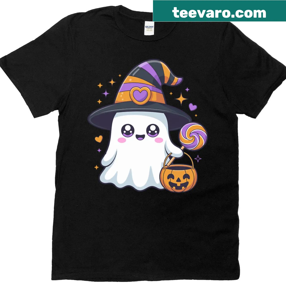 Cartoon ghost with Halloween basket and candy stick — on a men's t-shirt