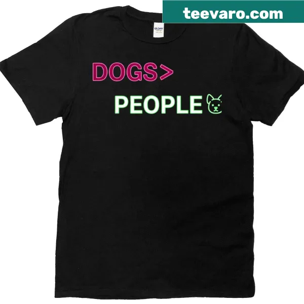 Oversized T-shirt with retro bulldog graphic in humorous style