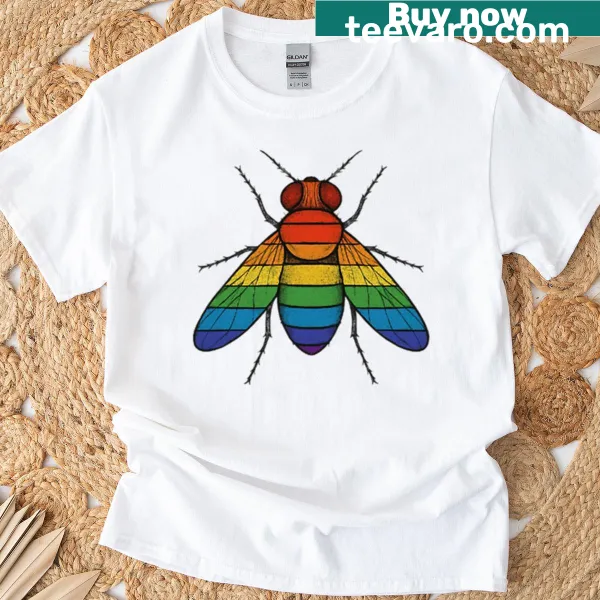 Oversized T-shirt with the phrase 'Rainbow Queer Fly' celebrating pride and inclusivity.