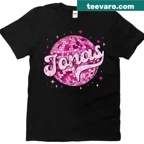 Vintage distressed t-shirt with retro 'I Love Jonas' text