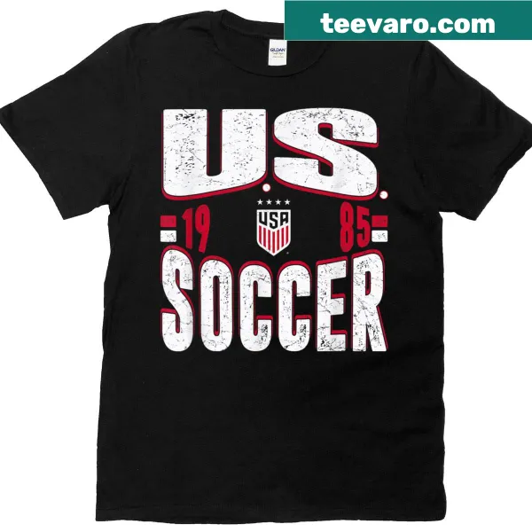 Vintage US Soccer T-shirt with USWNT logo from 1985.