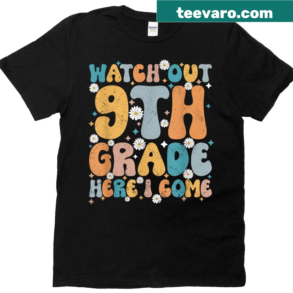 Playful T-shirt with the phrase Watch Out 9th Grade Here I Come for freshmen — on a men's t-shirt