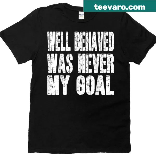 Funny T-shirt with the quote about behavior and individuality