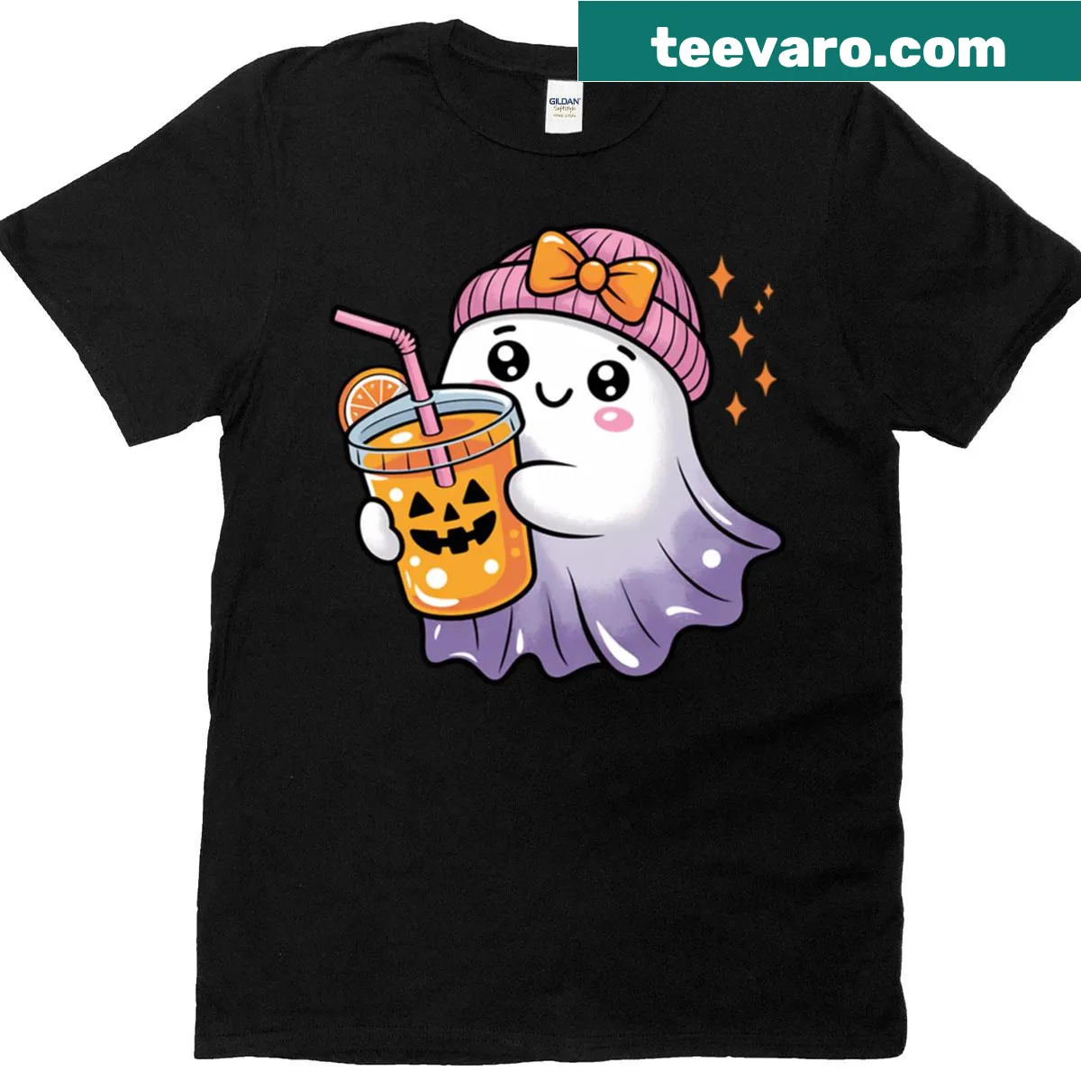 Cartoon ghost enjoying a pumpkin slurpee on a t-shirt — on a men's t-shirt