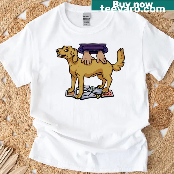 Oversized t-shirt with playful illustration of a dog and mailman