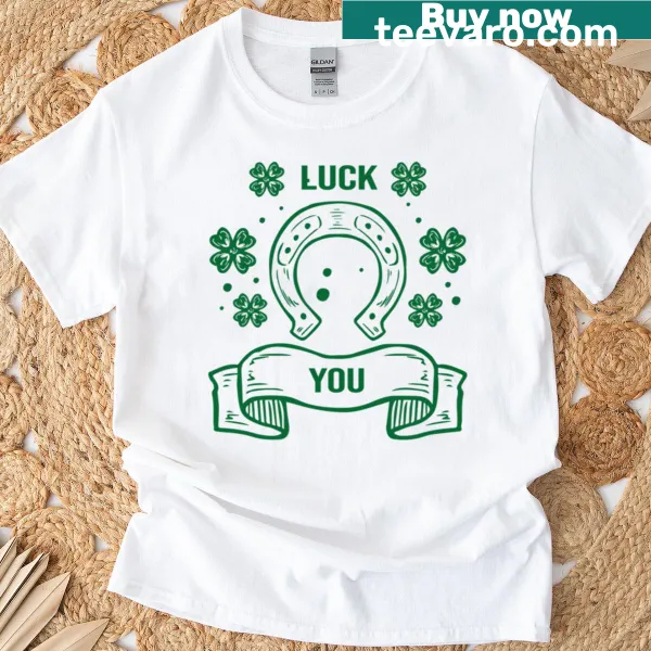 Funny T-shirt with vintage horseshoe and clover graphic
