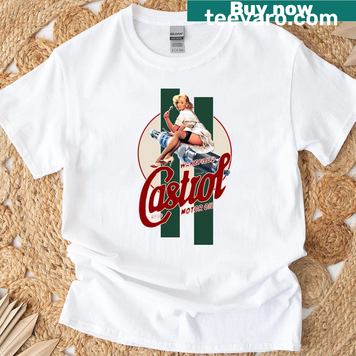 Vintage pin-up girl design with stripes on a casual t-shirt — on a men's t-shirt