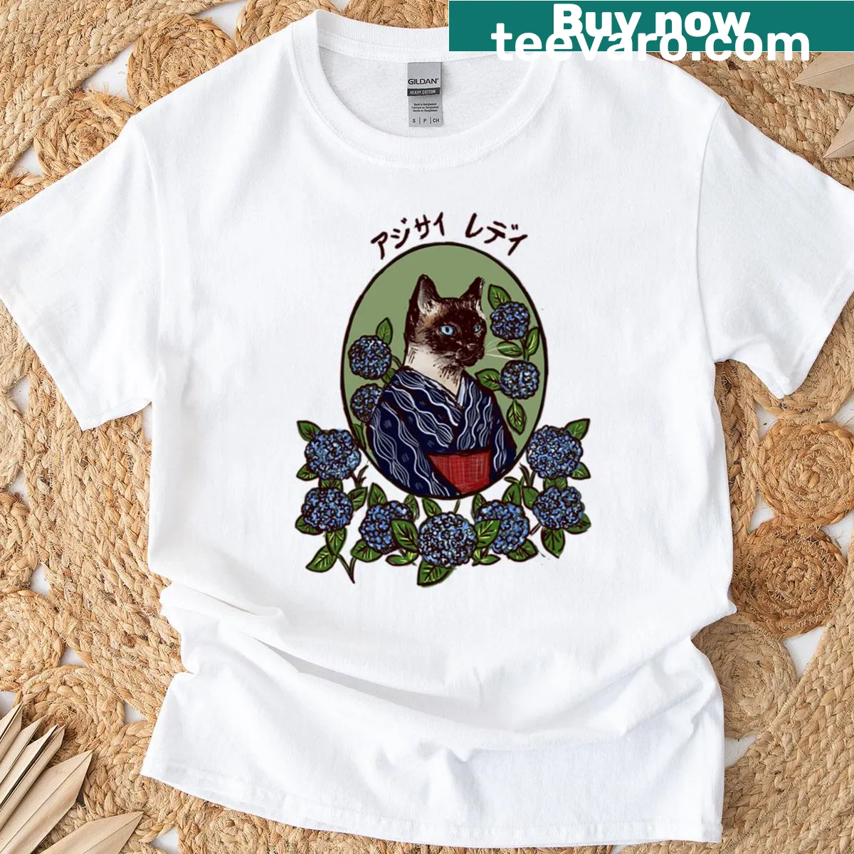 Illustration of a cat wearing a yukata on a T-shirt — on a men's t-shirt