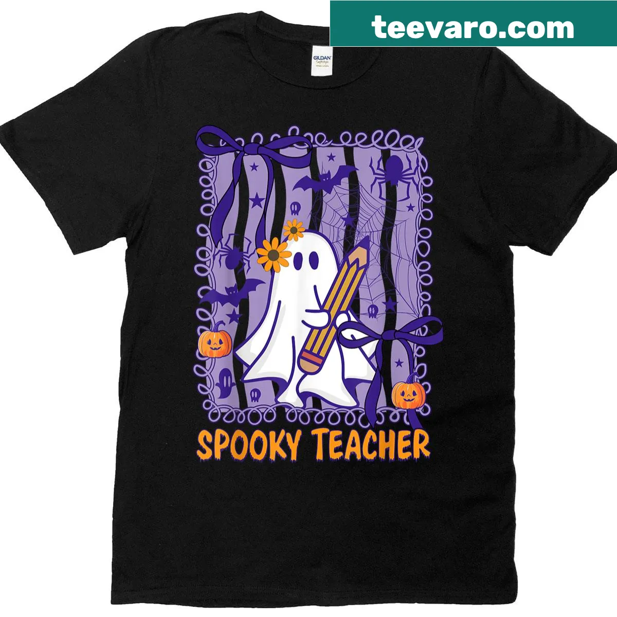Cute ghost graphic on a T-shirt for Halloween — on a men's t-shirt