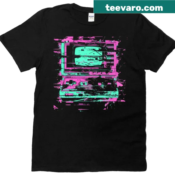Oversized T-shirt featuring a retro bootleg glitch graphic.