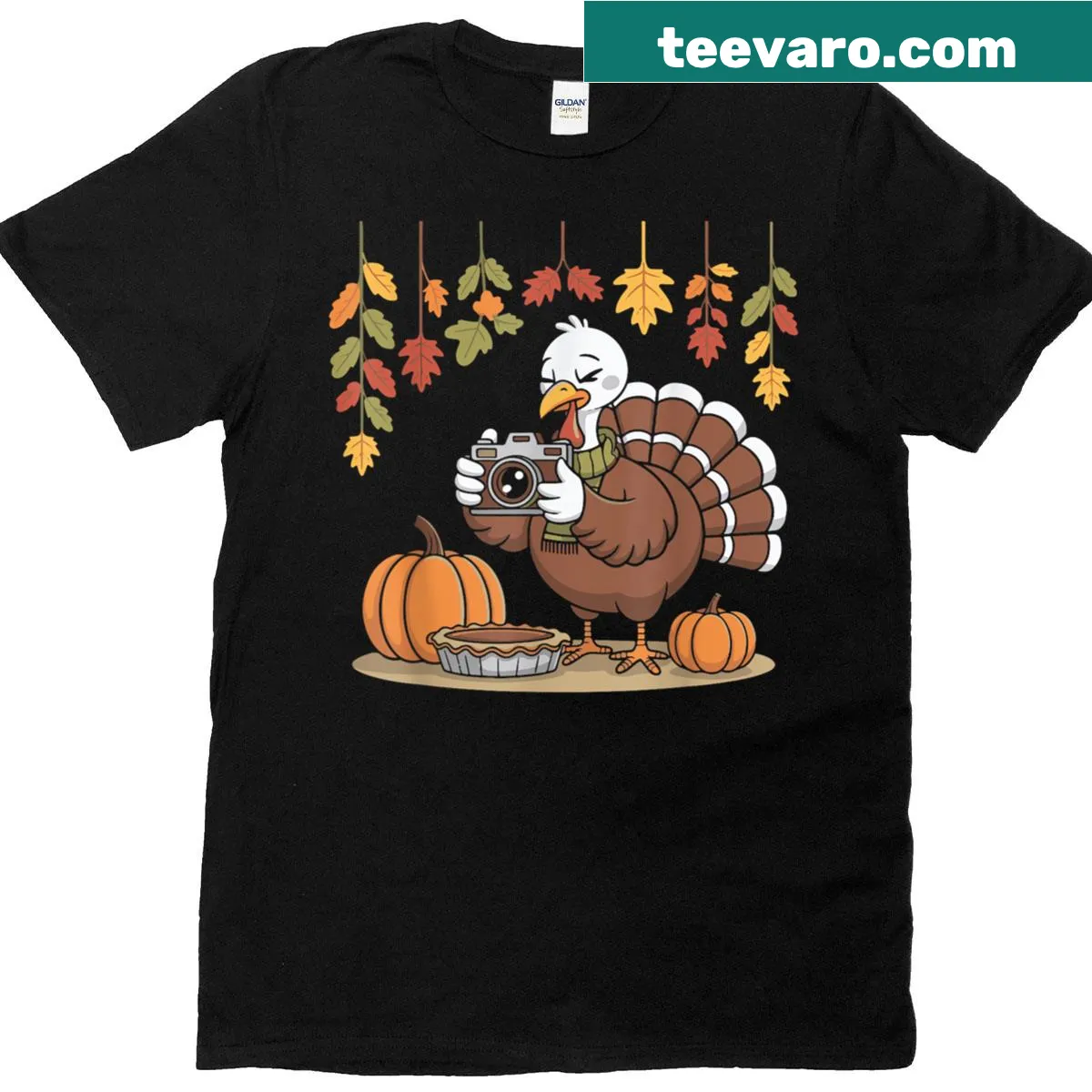 Cartoon T-shirt with turkey photographer design for Thanksgiving — on a men's t-shirt